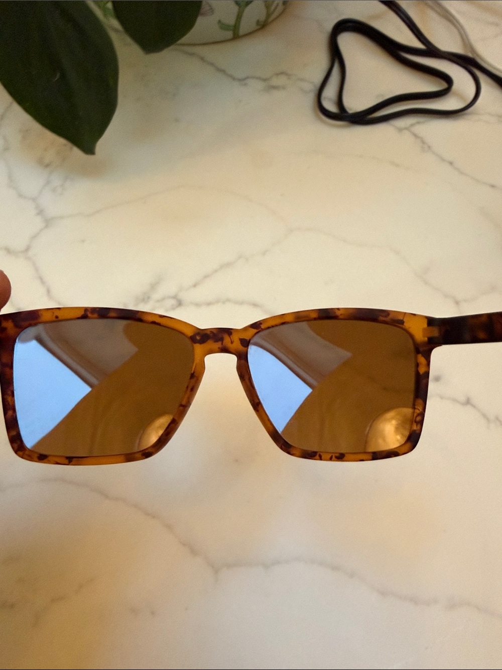 Goodr Smaller is Baller sunglasses - Picture 10 of 10